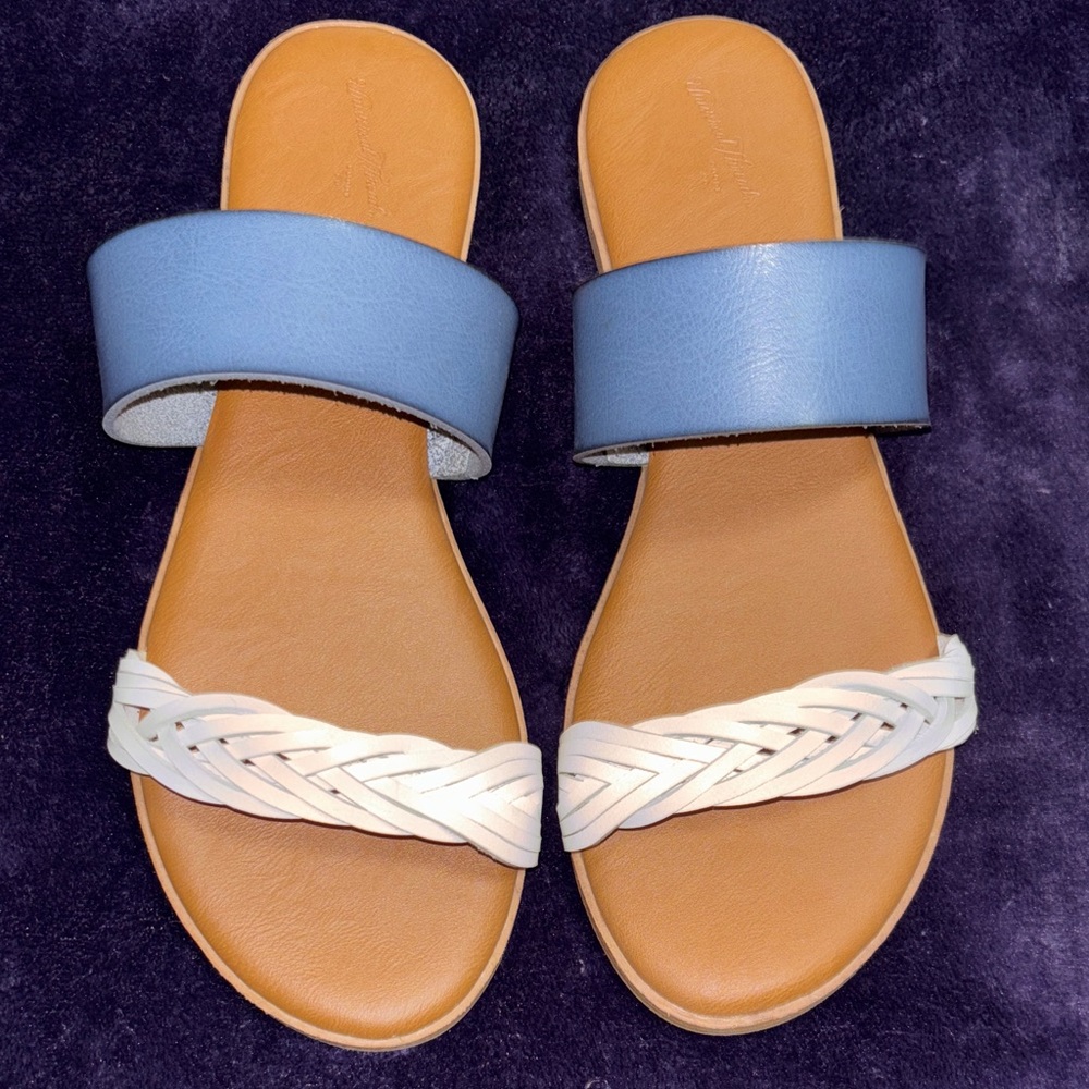 Universal Thread Blue and White Women's Sandals